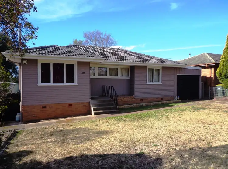 50 Anzac Parade, Muswellbrook NSW 2333