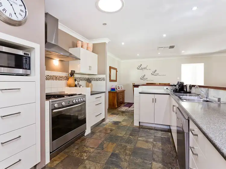 Fifth view of Homely house listing, 35 Kingfisher Loop, High Wycombe WA 6057