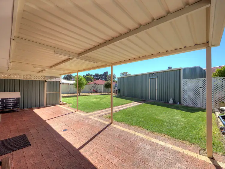 48 David Street, Maida Vale WA 6057