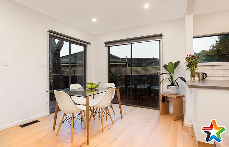 Fifth view of Homely house listing, 1/40 Longfellow Avenue, Mooroolbark VIC 3138