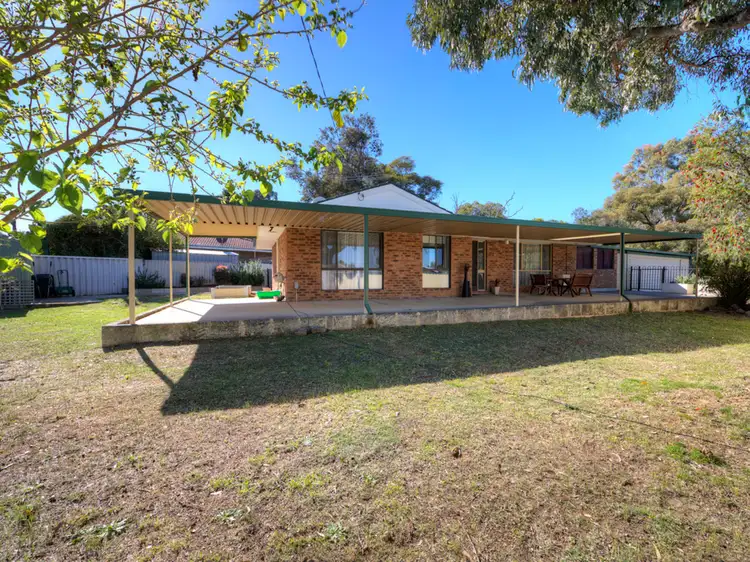 56 Fagin Way, Forrestfield WA 6058