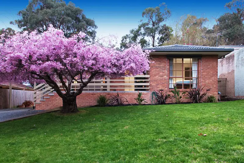 Main view of Homely house listing, 5 Crestview Close, Montrose VIC 3765