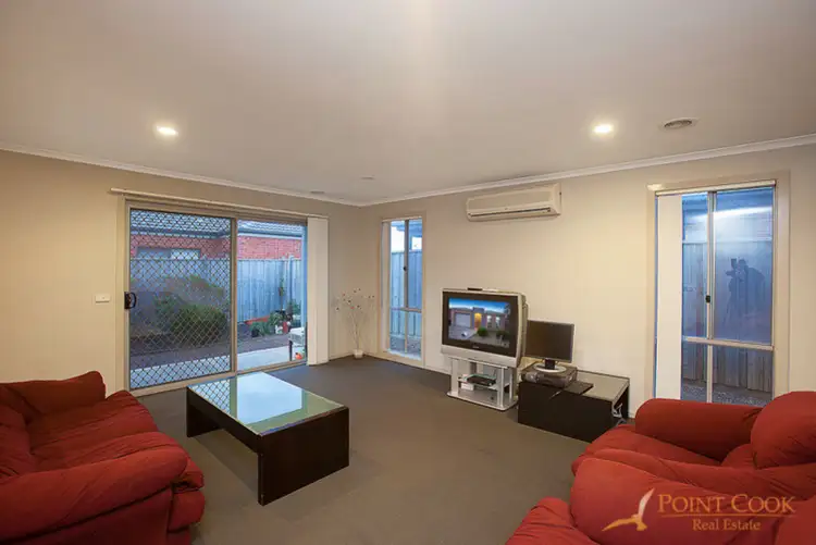 Second view of Homely house listing, 7 Ali Court, Truganina VIC 3029