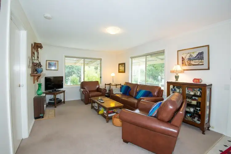 Second view of Homely house listing, 3 Lithgow Avenue, Warburton VIC 3799