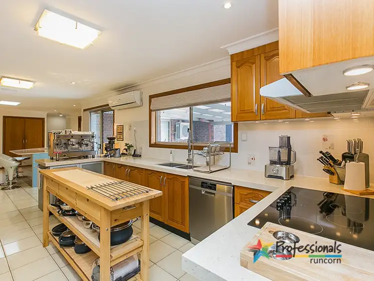32 Roosevelt Drive, Stretton QLD 4116