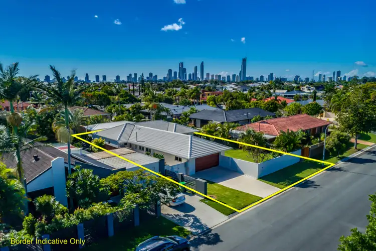 3 Dunbarton Avenue, Sorrento QLD 4217