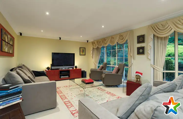 Fourth view of Homely house listing, 3 Stratheden Place, Mooroolbark VIC 3138