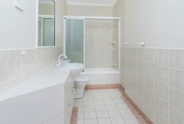 Fifth view of Homely unit listing, 15/17 Martyn Street, Parramatta Park QLD 4870