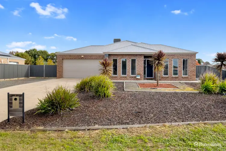 2 Marion Street, Carisbrook VIC 3464