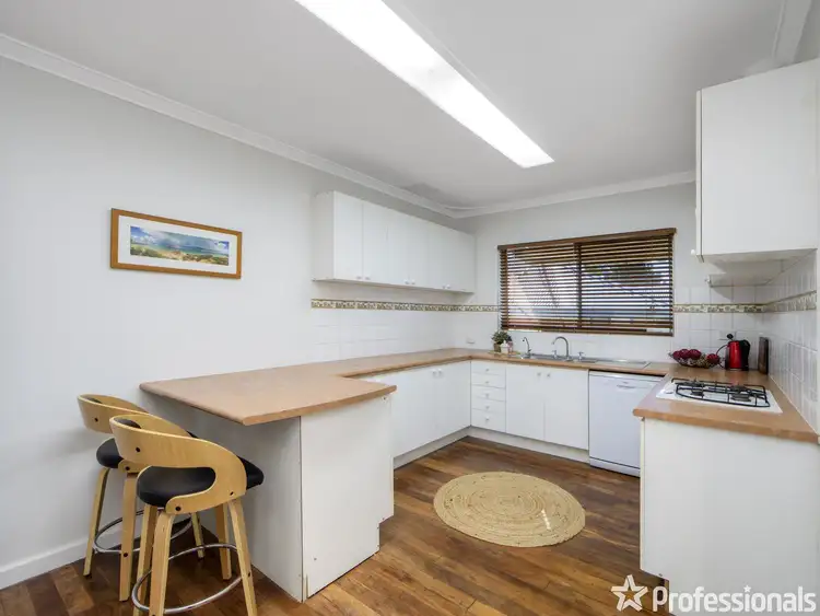 Sixth view of Homely house listing, 7 Albemarle Way, High Wycombe WA 6057