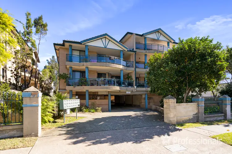 1/12-16 Blaxcell Street, Granville NSW 2142