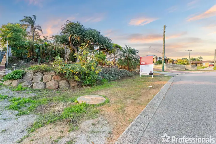 5 Harcourt Place, Bellevue WA 6056