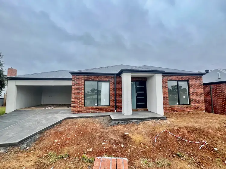 30 Spring Street, Maryborough VIC 3465