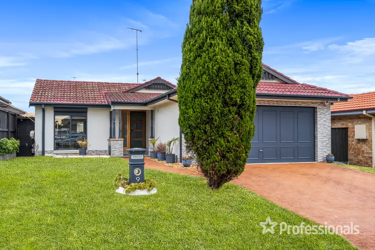 9 Lavender Close, Casula NSW 2170