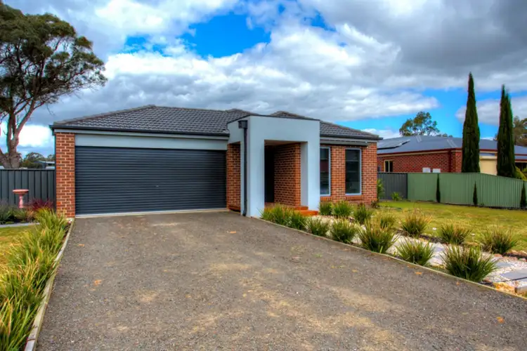 36 Homebush Road, Avoca VIC 3467