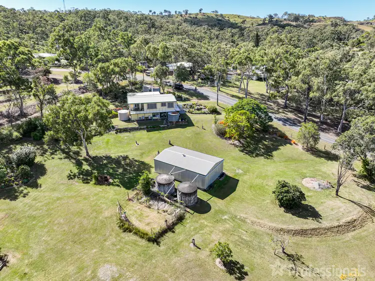 23 School Street, Mount Chalmers QLD 4702
