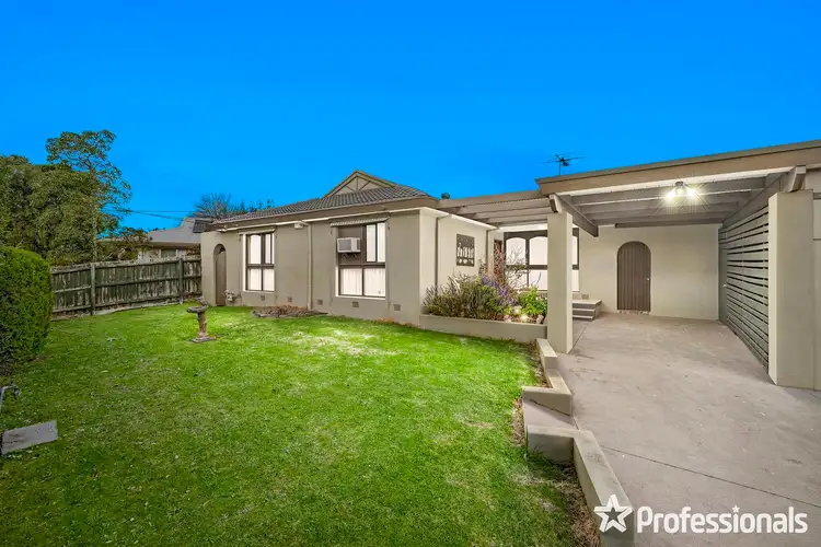 5 Lancaster Place, Chirnside Park VIC 3116