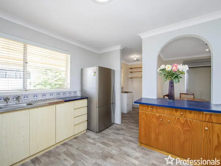 Sixth view of Homely house listing, 7 Acer Court, Forrestfield WA 6058