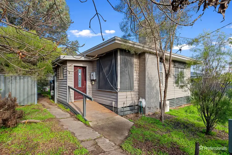 1 Bull Street, Dunolly VIC 3472