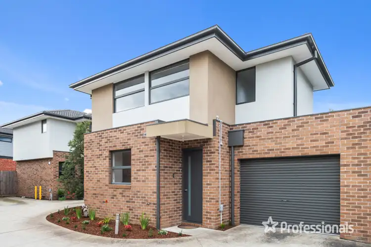 4 Harold Close, Kilsyth VIC 3137
