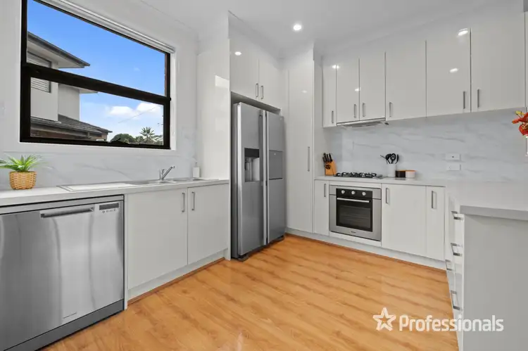 Fifth view of Homely townhouse listing, 4 Harold Close, Kilsyth VIC 3137