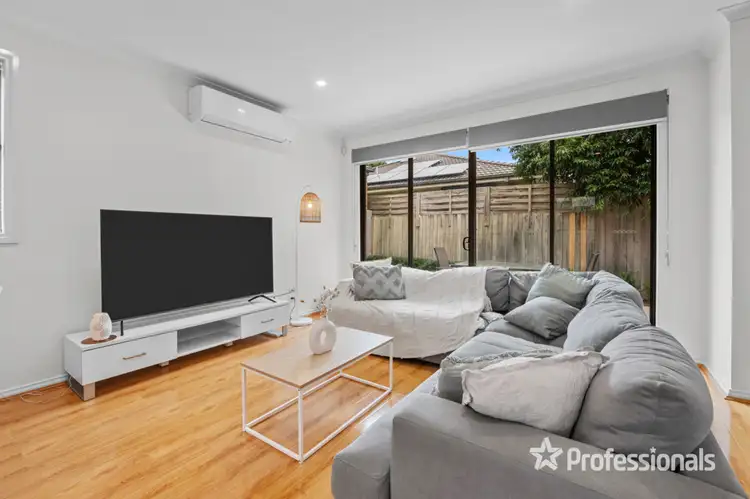 Sixth view of Homely townhouse listing, 4 Harold Close, Kilsyth VIC 3137