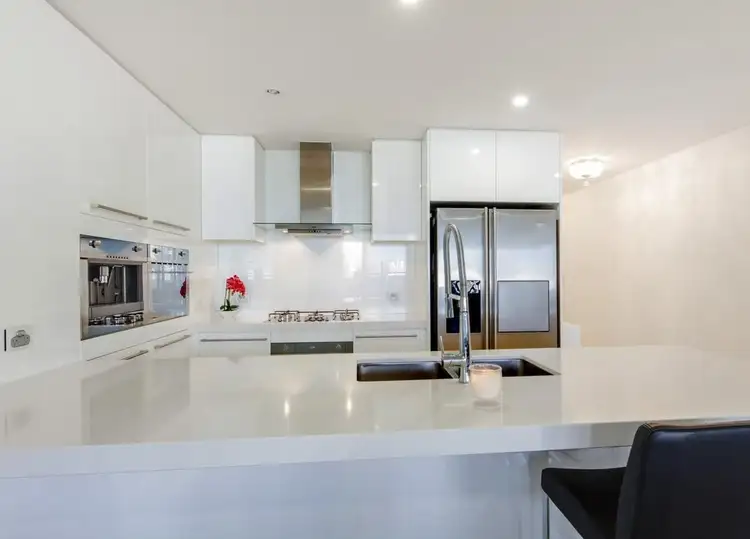 Fourth view of Homely apartment listing, 6/1 Woodward Way, Caroline Springs VIC 3023