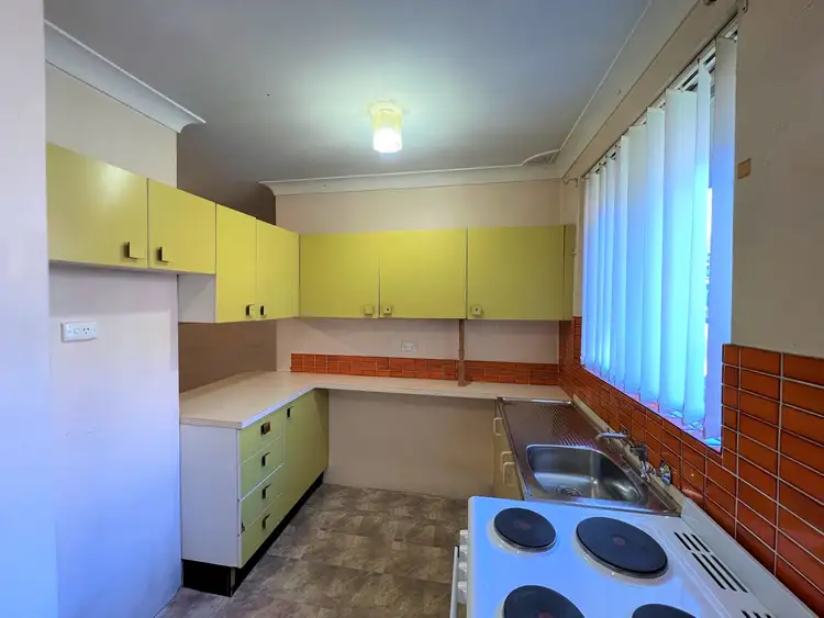 Third view of Homely unit listing, 6/1 Lavinia Place, Ambarvale NSW 2560