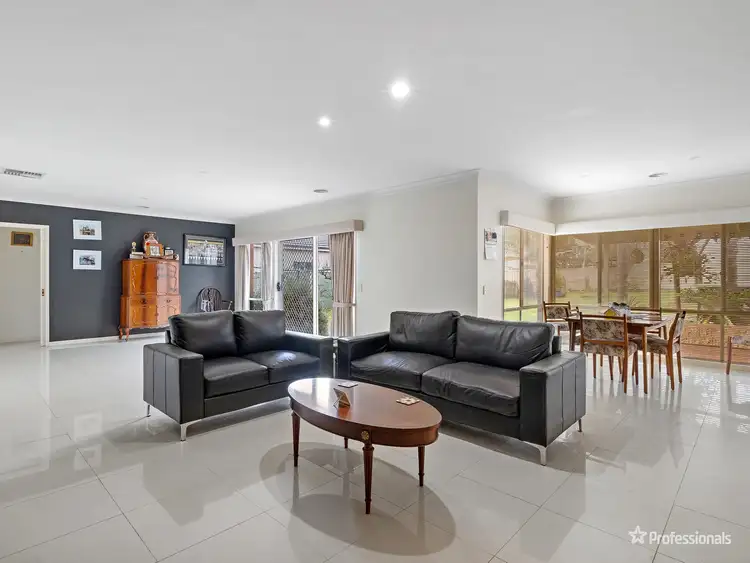 Fifth view of Homely house listing, 2 Webb Court, Maryborough VIC 3465
