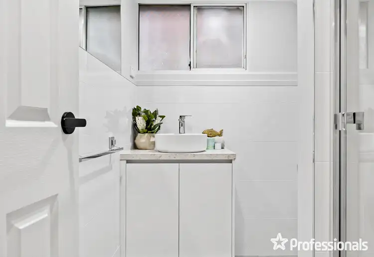 Sixth view of Homely house listing, 12 Nurla Court, Frankston VIC 3199