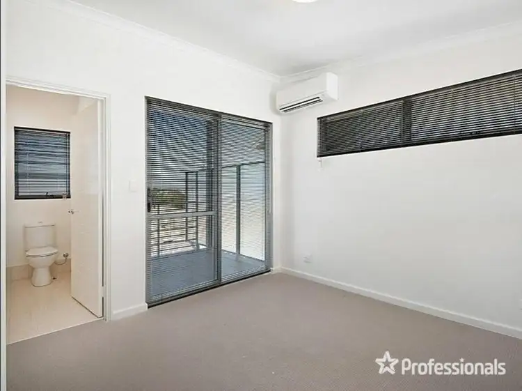 Fourth view of Homely house listing, 9/21 Bent Street, Cannington WA 6107