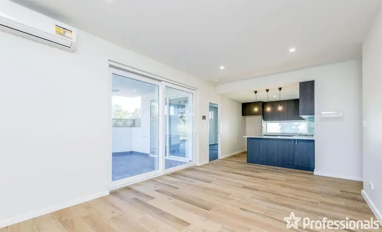 Fifth view of Homely apartment listing, 8/152 Wright Street, Kewdale WA 6105