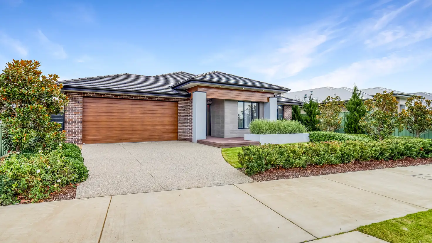 Main view of Homely house listing, 395/10 Lorikeet Street, Kialla VIC 3631