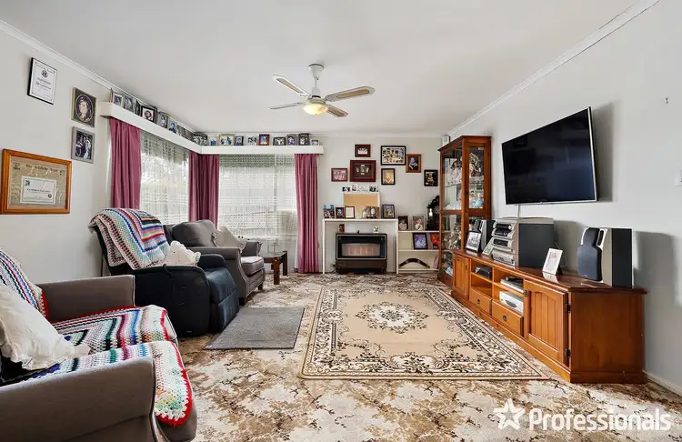 Fourth view of Homely house listing, 10 Saxon Drive, Mooroolbark VIC 3138