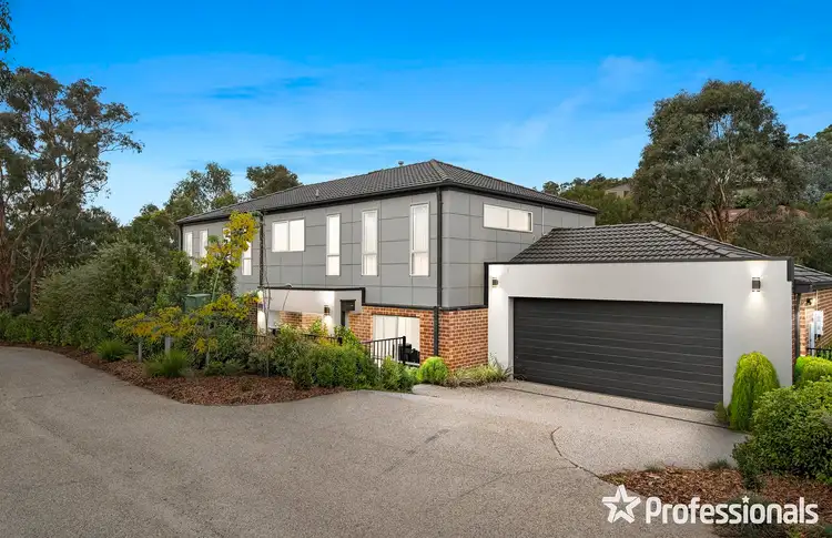 8 Dixon Place, Lilydale VIC 3140