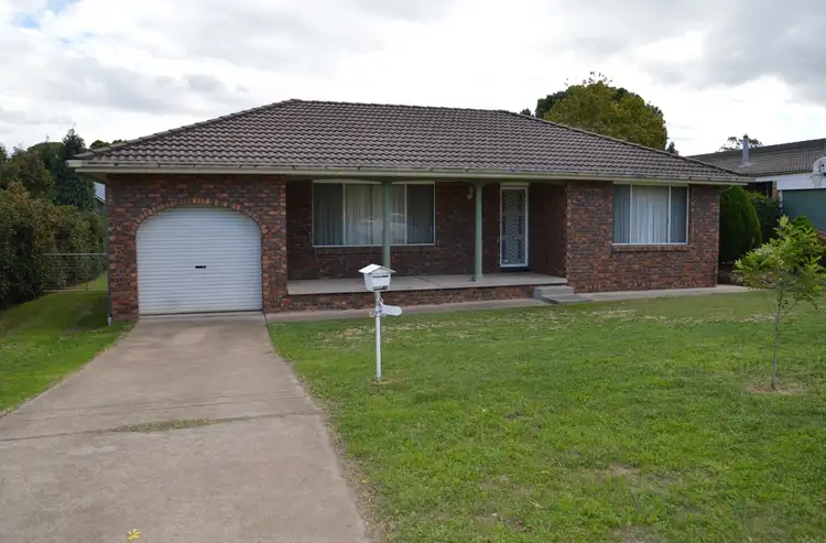 20 Claret Avenue, Muswellbrook NSW 2333