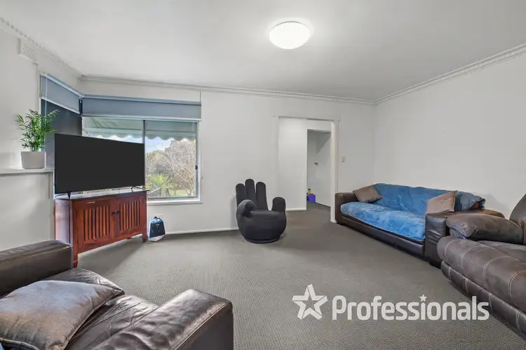 Fifth view of Homely house listing, 6 Monomeith Street, Mooroolbark VIC 3138