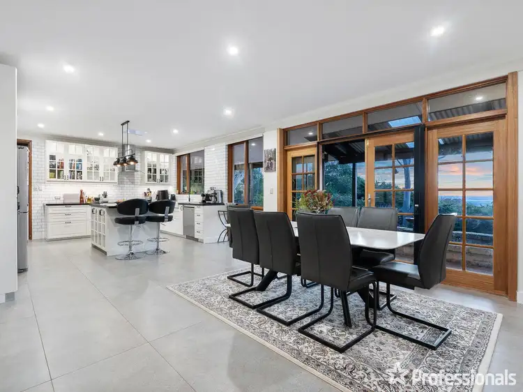 17 Brie Brie Crescent, Kalamunda WA 6076