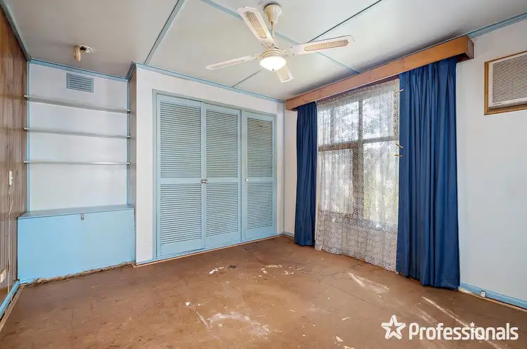 Fifth view of Homely house listing, 7 Greenhills Avenue, Montrose VIC 3765