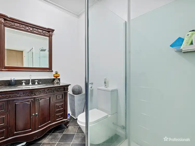 Fifth view of Homely house listing, 54 Holyrood Street, Maryborough VIC 3465