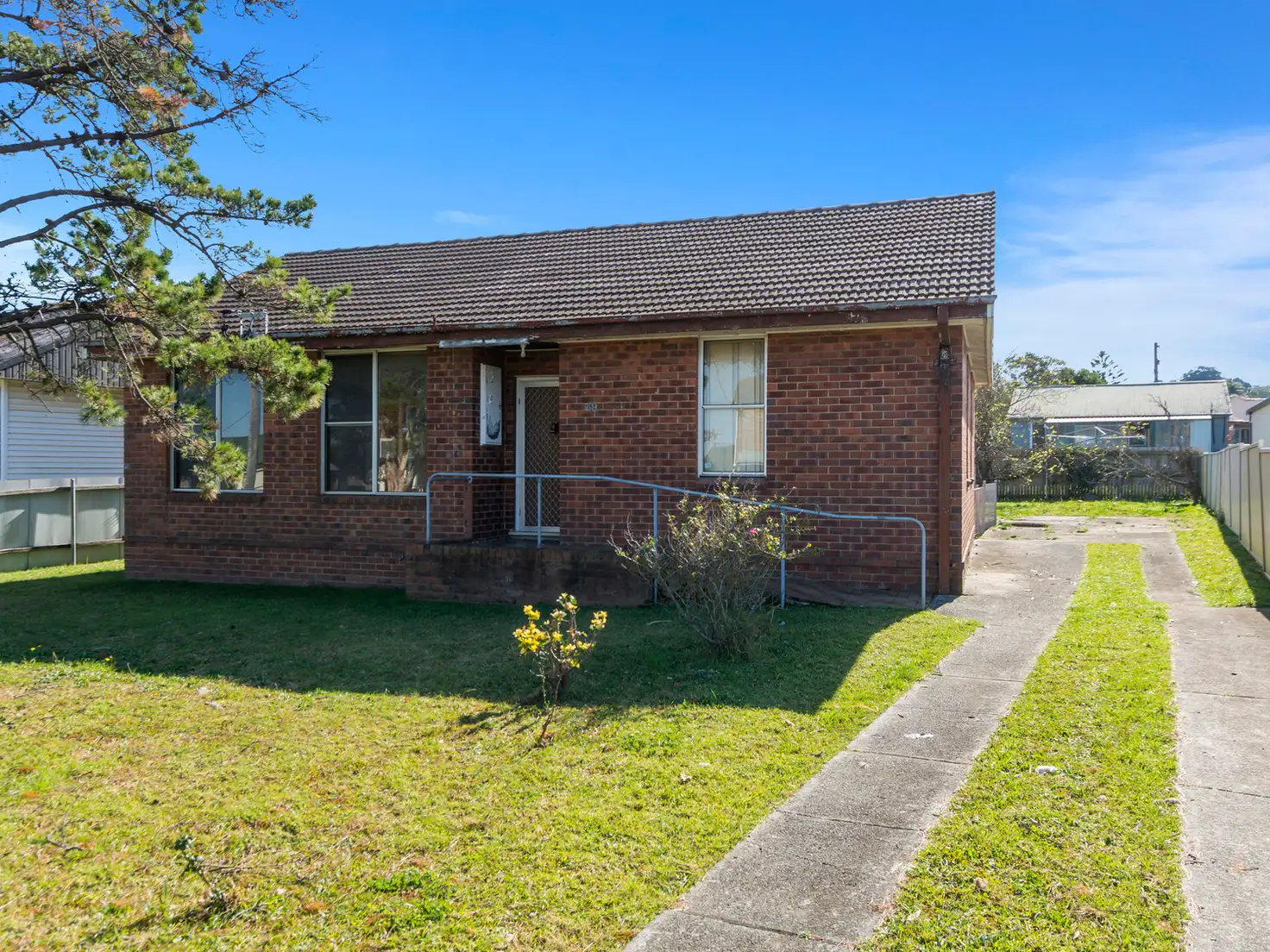 Main view of Homely house listing, 28 Barnes Street, Berkeley NSW 2506