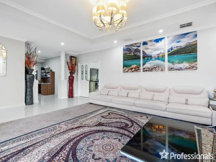 Fourth view of Homely house listing, 2 Cayenne Street, Wattle Grove WA 6107