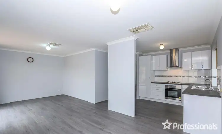 Fifth view of Homely villa listing, 19/14 Ivanhoe Street, Bassendean WA 6054