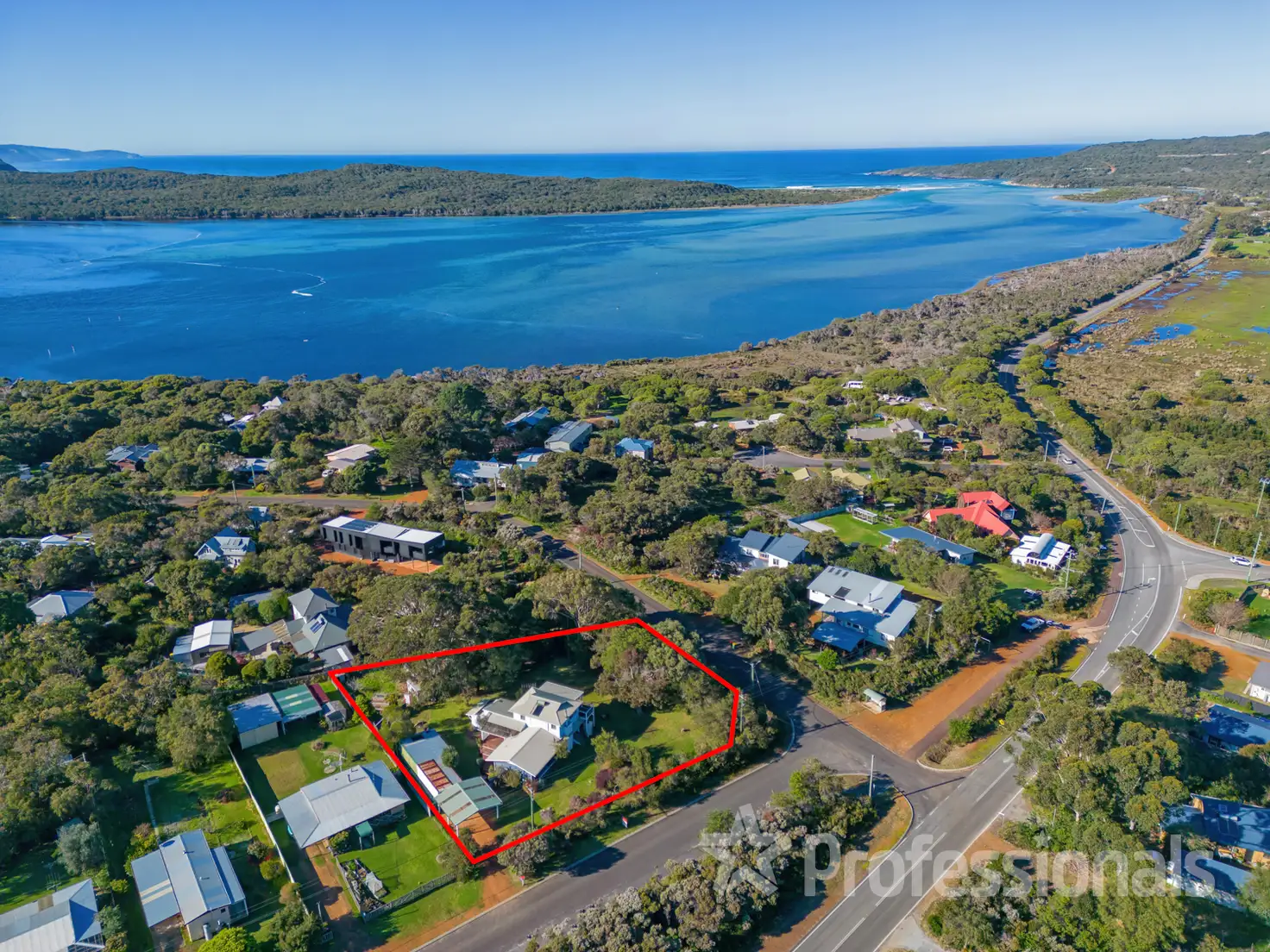 Main view of Homely house listing, 4 Grant Road, Ocean Beach WA 6333