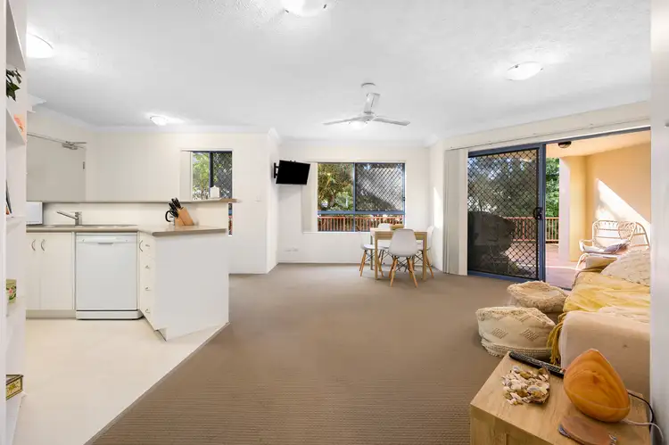 2/89 Frank Street, Labrador QLD 4215