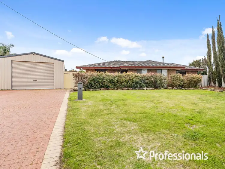 7 Wisteria Court, Forrestfield WA 6058