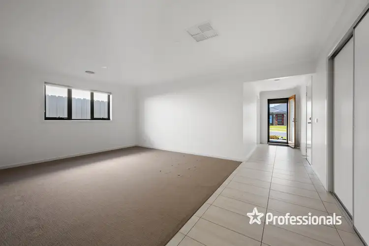 Fifth view of Homely house listing, 9 Lowerson Way, Wodonga VIC 3690