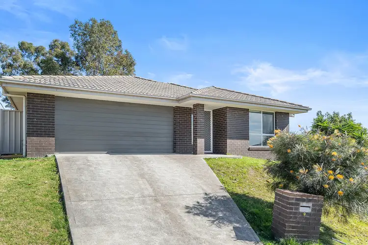 9 Carlow Way, East Maitland NSW 2323