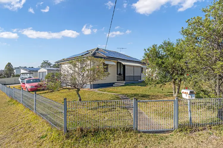 7 Dalwood Street, Woodberry NSW 2322