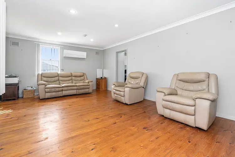 Fifth view of Homely house listing, 7 Dalwood Street, Woodberry NSW 2322